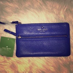 KATE SPADE Bee Cobble Hill Lapis Blue Wristlet